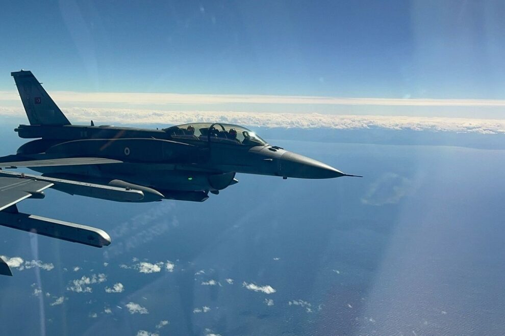 F-16 - παραβιάσεις